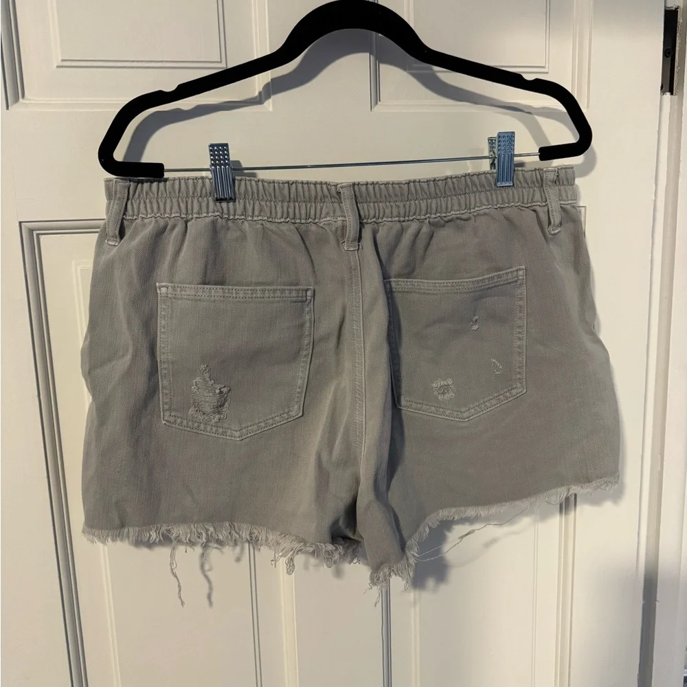 Aerie jean shorts - Picture 2 of 3
